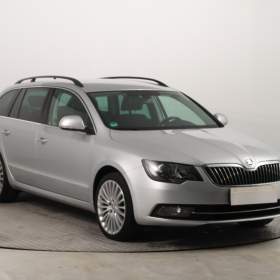 Škoda Superb 2.0 TDI / 19259107