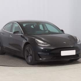 Tesla Model 3 Long Range 4WD 82kWh / 19296828