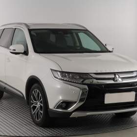 Mitsubishi Outlander 2.2 DI- D / 19310241