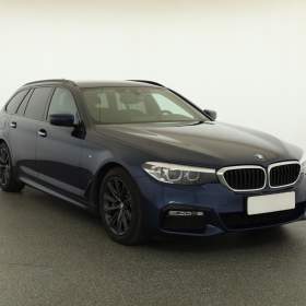 BMW Řada 5 530d xDrive / 19313396