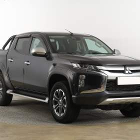 Mitsubishi L200 2.2 DI- D / 19330103