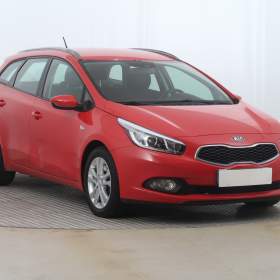 Kia Ceed 1.4 CVVT / 19331231