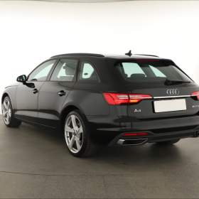 Foto inzerátu Audi A4 35 TFSI