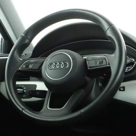 Foto inzerátu Audi A4 35 TFSI