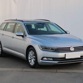 Volkswagen Passat 2.0 TDI / 19341176