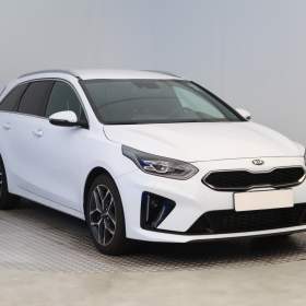 Kia Ceed 1.6 CRDi / 19345705