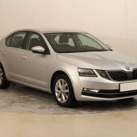 Škoda Octavia 1.6 TDI / 19347657