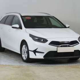 Kia Ceed 1.6 CRDi MHEV / 19350184