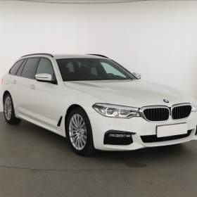 BMW Řada 5 530d xDrive / 19352822