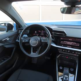 Audi A3 30 TFSI / 19352869