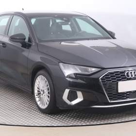 Audi A3 30 TFSI / 19352869