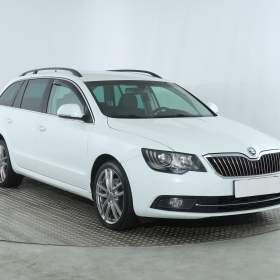Škoda Superb 2.0 TDI / 19354280