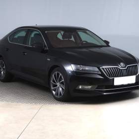 Škoda Superb 2.0 TDI / 19357816