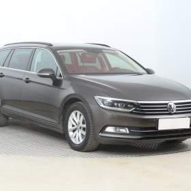 Volkswagen Passat 1.6 TDI / 19361031