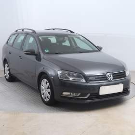 Volkswagen Passat 1.6 TDI / 19371617
