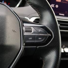 Foto inzerátu Peugeot 5008 1.5 BlueHDi