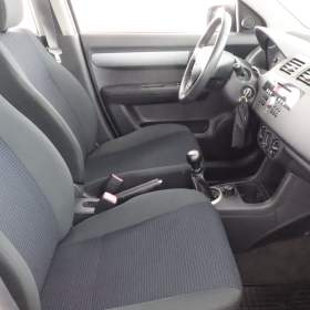 Suzuki Swift 1.3 i / 19372896
