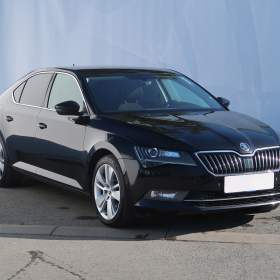 Škoda Superb 2.0 TDI / 19373499
