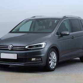 Foto inzerátu Volkswagen Touran 2.0 TDI