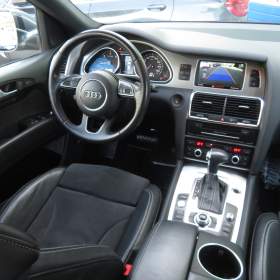 Audi Q7 3.0 TDI / 19382375