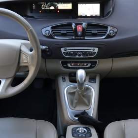 Foto inzerátu Renault Grand Scénic 2.0 16V