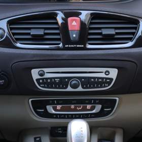 Foto inzerátu Renault Grand Scénic 2.0 16V