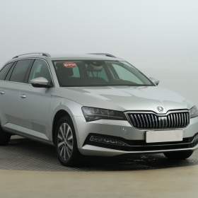 Škoda Superb 2.0 TDI / 19382943