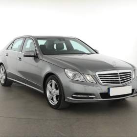 Mercedes- Benz Třídy E E 350 CDI 4MATIC / 19383049