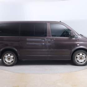 Foto inzerátu Volkswagen Multivan 2.5 TDI