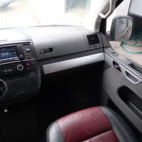 Foto inzerátu Volkswagen Multivan 2.5 TDI