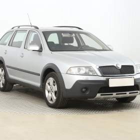 Škoda Octavia Scout 2.0 TDI / 19396987