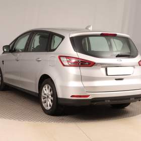Foto inzerátu Ford S-MAX 2.0 TDCi