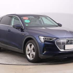 Audi e- tron Sportback 50 quattro / 19399958