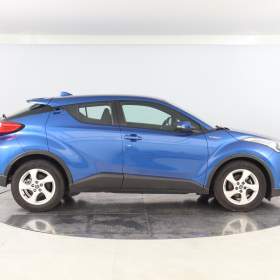 Toyota C- HR 1.8 Hybrid / 19400326