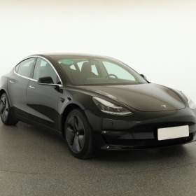 Tesla Model 3 Long Range 4WD 78kWh / 19400331