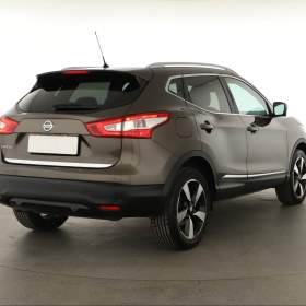 Foto inzerátu Nissan Qashqai 1.2 DIG-T