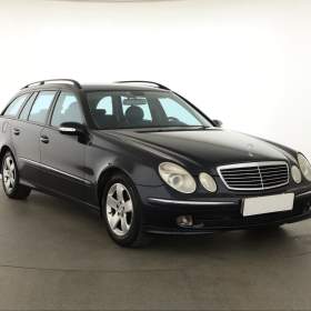 Mercedes- Benz Třídy E E 270 CDI / 19403767