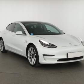 Tesla Model 3 Long Range 4WD 78kWh / 19404314