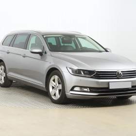 Volkswagen Passat 2.0 TDI / 19404342