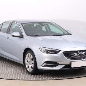 Opel Insignia 2.0 CDTI / 19405920