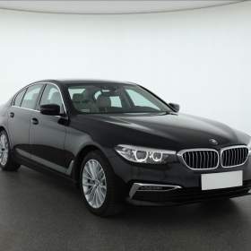 BMW Řada 5 530e iPerformance / 19407751