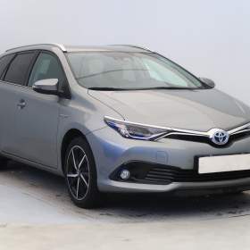 Toyota Auris Hybrid / 19407976