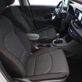 Hyundai i30 Fastback 1.6 CRDi MHEV / 19409230