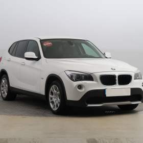 BMW X1 xDrive20i / 19409245
