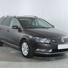 Volkswagen Passat 2.0 TDI / 19410114