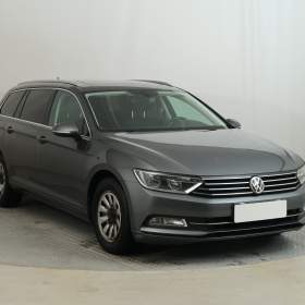 Volkswagen Passat 2.0 TDI / 19410747