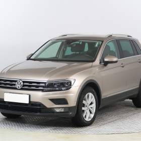 Foto inzerátu Volkswagen Tiguan 2.0 TSI