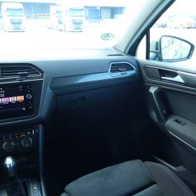 Foto inzerátu Volkswagen Tiguan 2.0 TSI