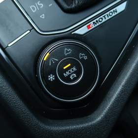 Foto inzerátu Volkswagen Tiguan 2.0 TSI