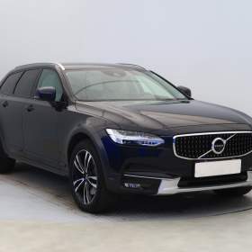 Volvo V90 Cross Country D5 2.0 AWD / 19411872